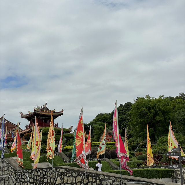 SEE THE BEAUTY OF AMA TEMPLE IN MACAU COLOANE