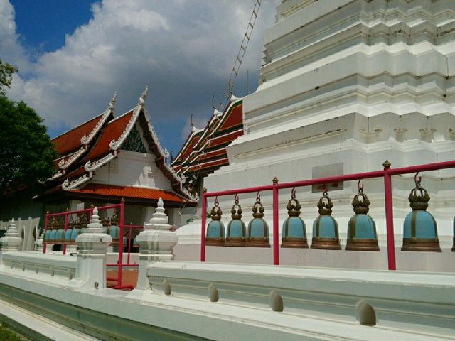 ไหว้สมเด็จพระพุฒาจารย์โต พรหมรังสี วัดระฆัง