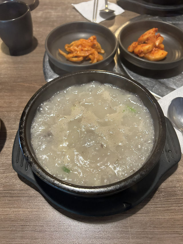 【韓国・スウォン】韓国式ソーセージ・スンデと濃厚スープを味わう朝ごはん 【韓国・スウォン】韓国式ソーセージ・スンデと濃厚スープを味わう朝ごはん