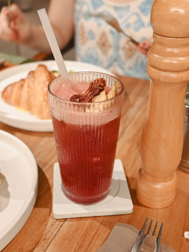 【バリ島】アボカド×クロワッサンが美味しすぎる！！