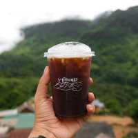 คาเฟ่บนภูเขาเชียงใหม่กับวิวสวยหลักล้าน สุดใจฟู⛰️