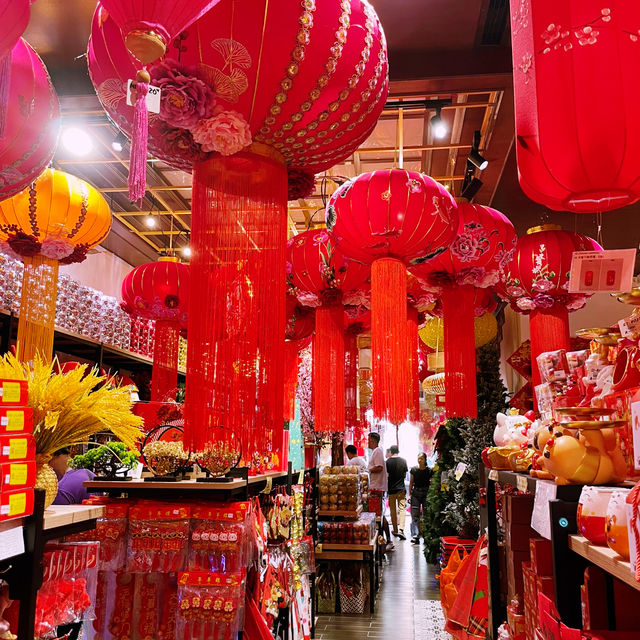 A Local’s Guide to Petaling Street: Food, Art, and Hidden Gems 🇲🇾