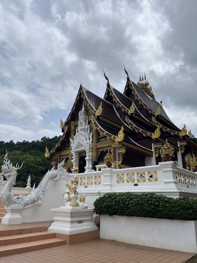 วัดถ้ำเชตวัน จังหวัดน่าน ⛰️🛕