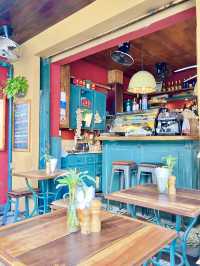 【プノンペン旅】雰囲気抜群✨景色を眺めながらの一杯で旅を満喫