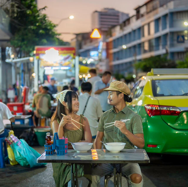ปักหมุดที่พักสุดชิคใกล้เยาวราช ราคาน่ารัก ⛩️