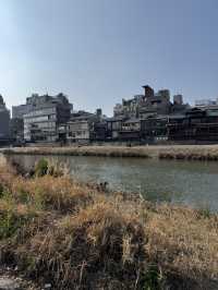 A perfect relaxing place, Kamo River in Kyoto