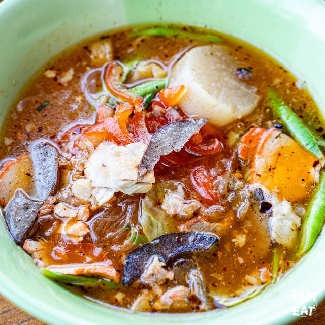 เปิดใหม่เมืองนนท์ร้านก๋วยเตี๋ยวริมแม่น้ำเจ้าพระยา