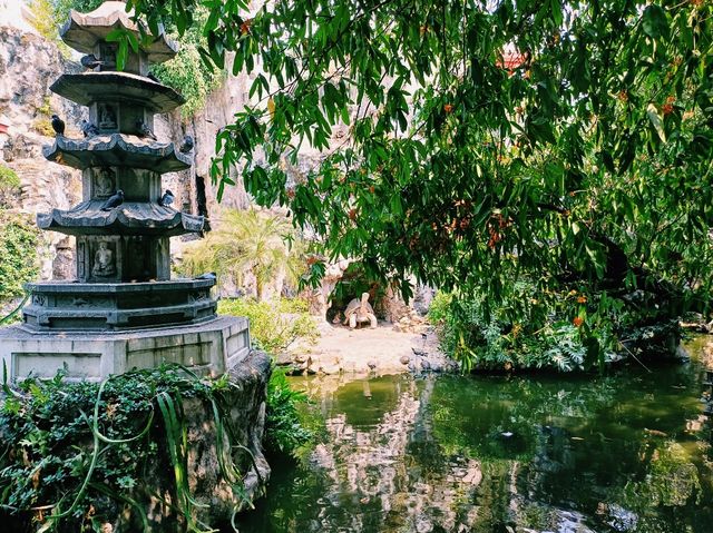 泰國曼谷湄南河畔關帝廟、昭披耶天空公園、佩雲寺、網紅拍照📸餐廳一日遊行程，適合拍照📸打卡