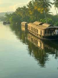 🌿 Enjoy Weekend in Alleppey – Beyond the Backwaters! 🚤🌴