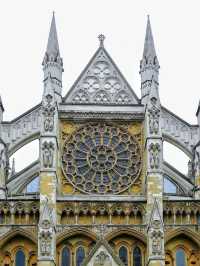 The Westminster Abbey, a must-visit place in London!