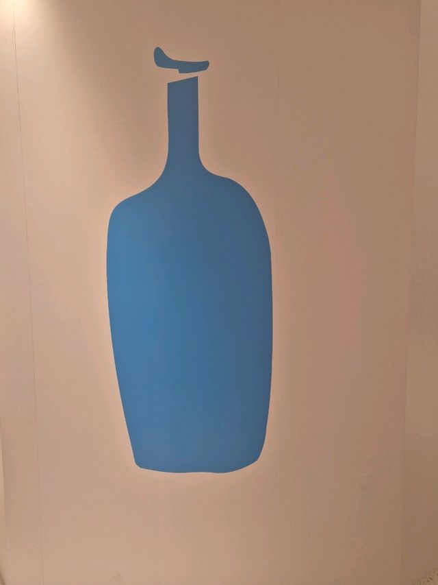 Blue Bottle Coffee Hits Town
