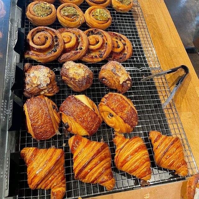 fabtanstic spot to grab a bite
