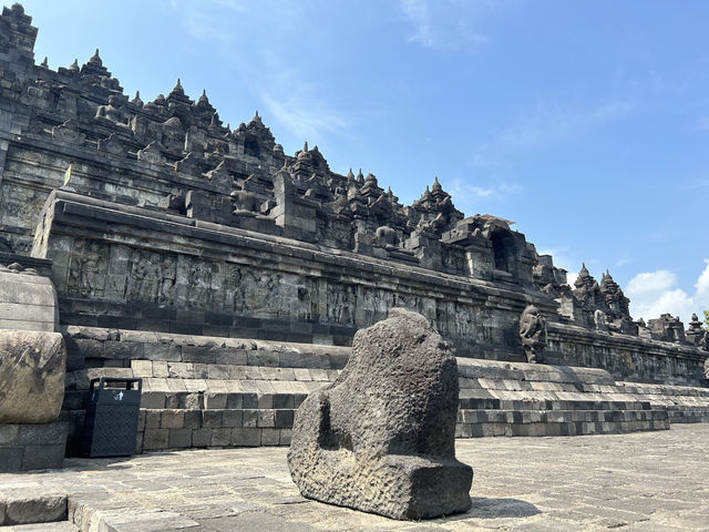 【ジョグジャカルタ】ボロブドゥール寺院観光ガイド