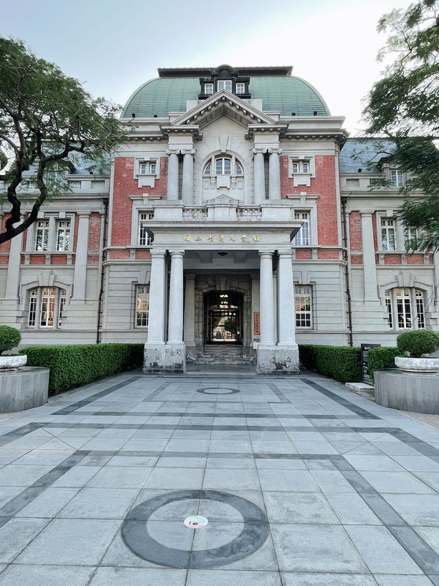 The National Museum of Taiwan Literature: A Building That Tells a Story 🏛️✨ 