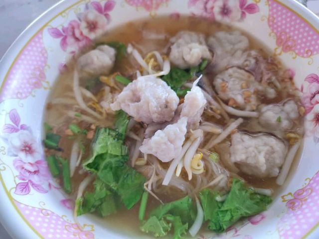 ปลากรายรสเด็ด ร้านเก่าแก่ 50 ปี สิงห์บุรี