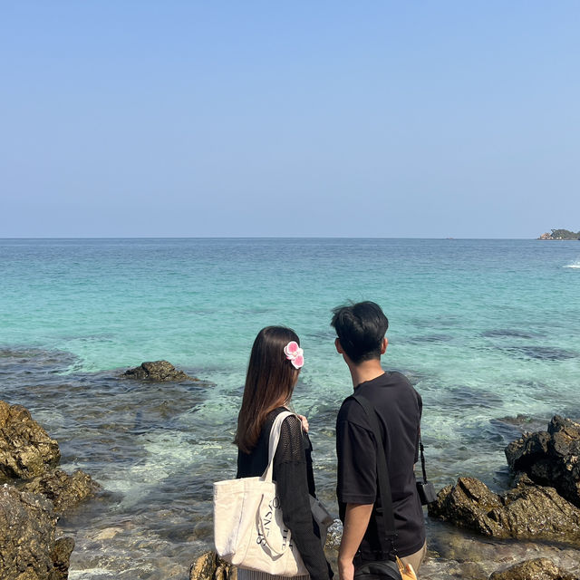 จุดถ่ายรูปเช็คอินใหม่เกาะล้าน! ณ หาดลับ 