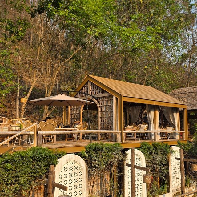 อาข่าพามิโอ้ ที่พัก คาเฟ่ เชียงราย 🛖☕️🏔