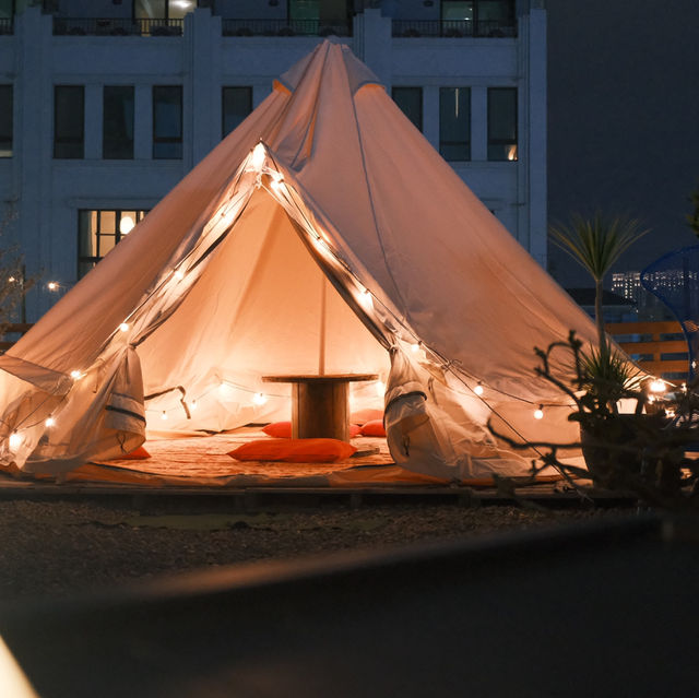 躺在頂樓喝咖啡！台南特色深夜咖啡廳