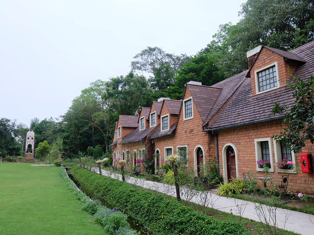 Bibury : รีสอร์ทสุดน่ารักสไตล์อังกฤษที่สวนผึ้ง🏡