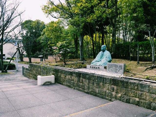 利休の師匠、堺の文化の礎にふれる像🗿🌿