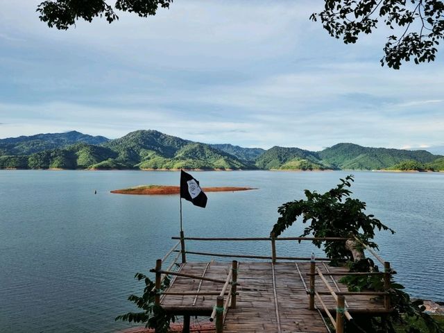 เกาะชามิตร กับวันหยุดสุดสงบ 