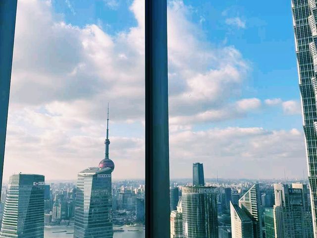 中國上海著名景點：朵雲書院·旗艦店