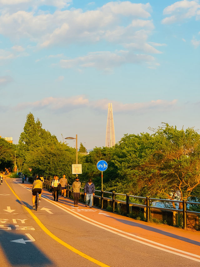 분위기 낭낭한 저녁 산책 코스로 최고 💫🍃