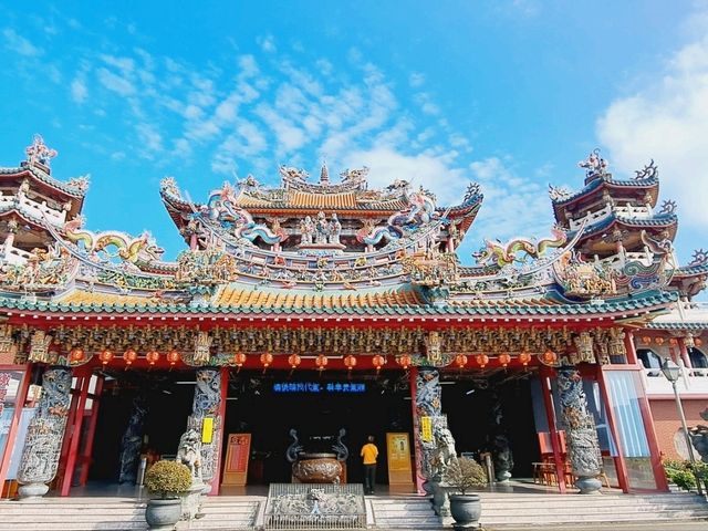 龍潭大池踩船賞美景