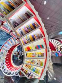 ร้านหนังสือ เขาวงกต ณ เมืองเซินเจิ้น 