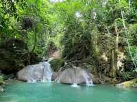 น้ำตกเอราวัณ (Erawan Waterfall)