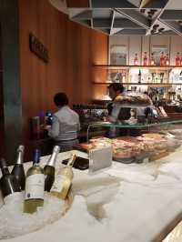 ☕️ Starbucks Reserve Roastery Milan – "커피 그 이상의 경험"