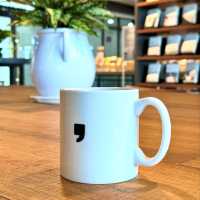 🇰🇷 カンナムの読書とカフェタイムを同時に楽しめる空間