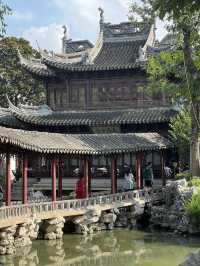🌿 “도심 속에서 만나는 고요한 고전의 세계 – 상하이 예원 (豫园)”