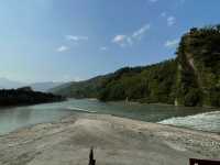 🌊 Weekend Escape to Dujiangyan: Ancient Wonders & Scenic Serenity!