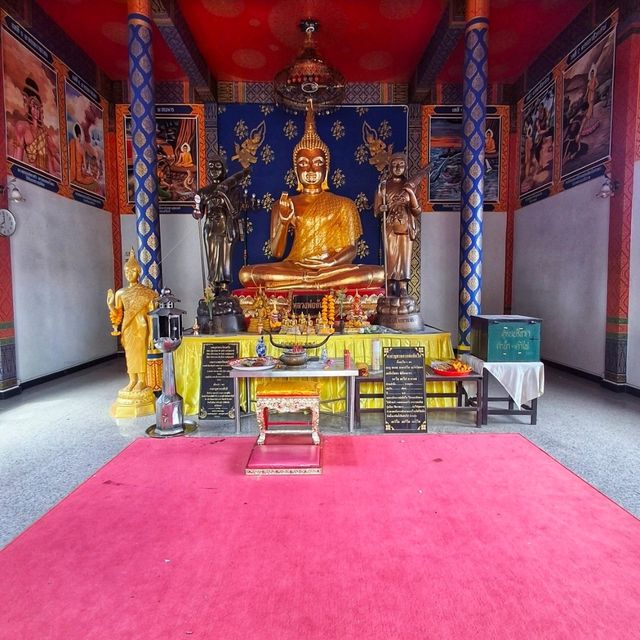 สักการะหลวงพ่อดำและหลวงพ่อทันใจ ที่วัดวิจิตรฯ