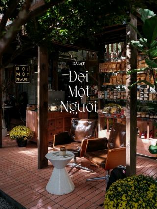 Đợi Một Người Cafe