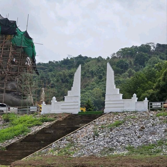 ท่องเที่ยวเชียงแสน เชียงราย 🏞
