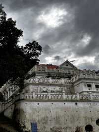 Rani mahal symbol of love and devotion 