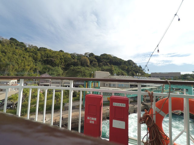鹿兒島｜搭船賞櫻島火山 與迷你粉紅色鳥居「嚴島神社」