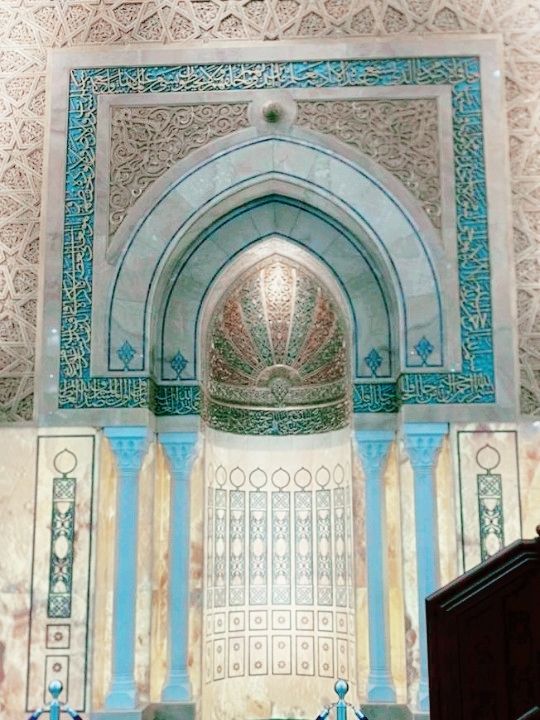 Sendayan Mosque: A Masterpiece of Faith and Beauty