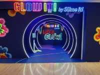 ✨🎨 Glow It! by Slime It!：彩色創意之旅的奇妙瞬間 🎨✨