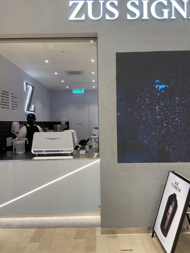 ☕️ Chill Brew, Bold Vibes: A ZUS Signature Experience