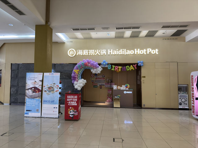 A One-of-a-Kind Hot Pot Experience with Satay Celup Magic!