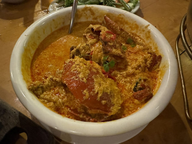Rustic Charm at Mama Thai – A Group-Friendly Gem in Phnom Penh