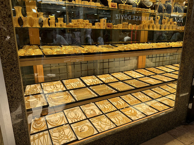 【グランドバザール（Grand Bazaar）｜世界最大級の屋根付き市場！イスタンブールのショッピング迷宮】