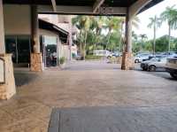 “Glory Beach Resort – Family-Friendly Seafront Stay with Rough Edges”