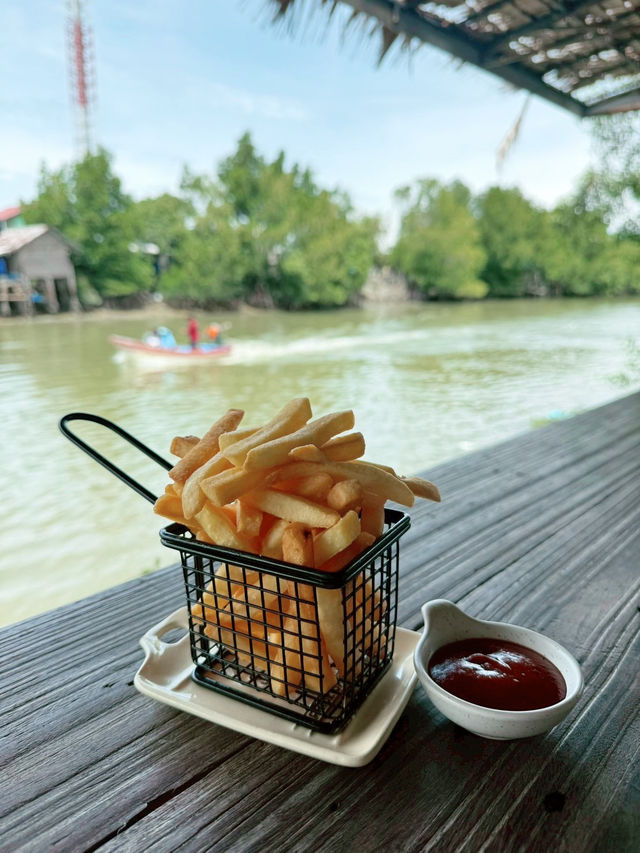 แวะพักซักนิดที่ร้าน Pakpap cafe (พักแป๊ป)