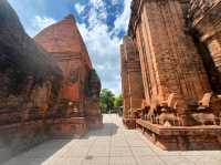 Ancient Vibes & Sunset Views at Cham Ponagar Temple