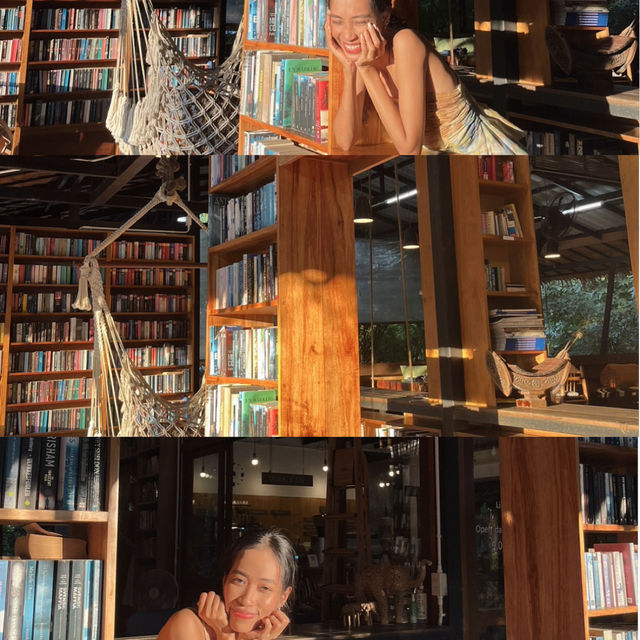 Booktree Library & Café คาเฟ่+ร้านหนังสือ ภูเก็ต