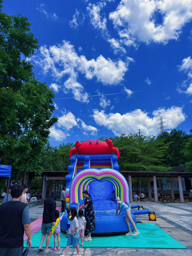 【台北自來水園區】古典宮殿裡的夏日水樂園！親子同樂、打卡爆點一次滿足💦